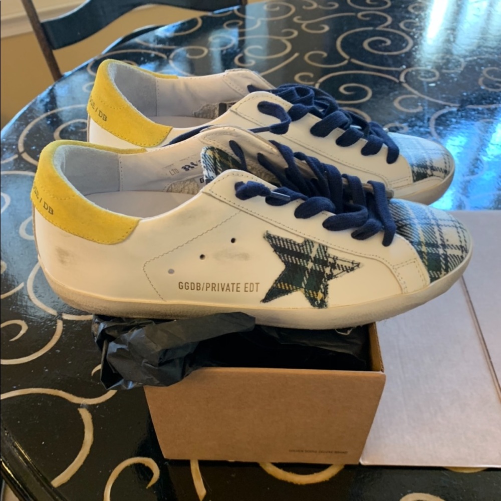 *NEW IN BOX* Golden Goose